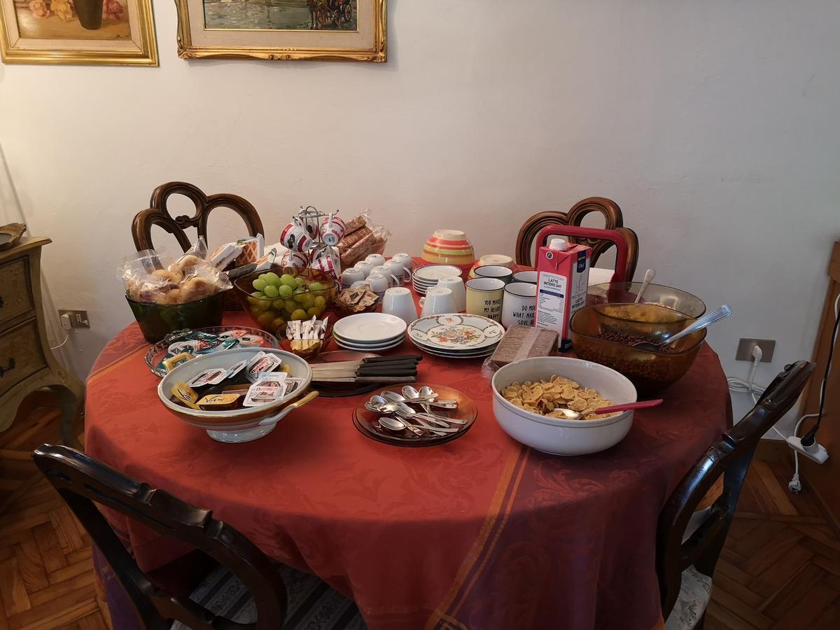 Wanderlust Bnb Пиза Экстерьер фото